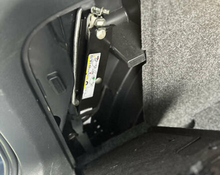 Чорний Фольксваген Тігуан, об'ємом двигуна 2 л та пробігом 207 тис. км за 14200 $, фото 27 на Automoto.ua