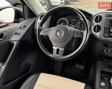 Чорний Фольксваген Тігуан, об'ємом двигуна 1.98 л та пробігом 125 тис. км за 13500 $, фото 25 на Automoto.ua