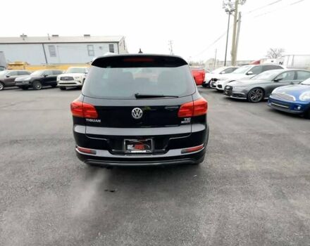 Черный Фольксваген Тигуан, объемом двигателя 2 л и пробегом 94 тыс. км за 2900 $, фото 2 на Automoto.ua