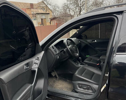 Черный Фольксваген Тигуан, объемом двигателя 2 л и пробегом 148 тыс. км за 13500 $, фото 8 на Automoto.ua