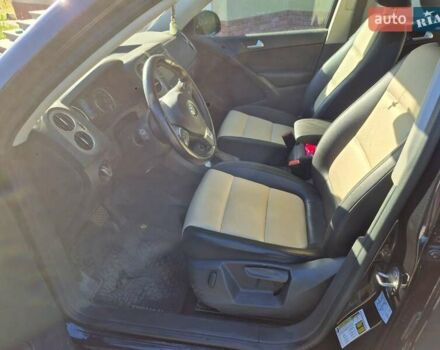 Черный Фольксваген Тигуан, объемом двигателя 1.98 л и пробегом 116 тыс. км за 14600 $, фото 10 на Automoto.ua