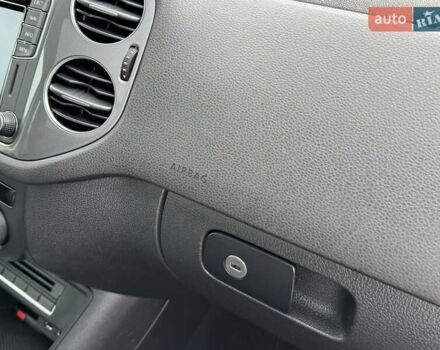 Черный Фольксваген Тигуан, объемом двигателя 1.98 л и пробегом 157 тыс. км за 13599 $, фото 50 на Automoto.ua