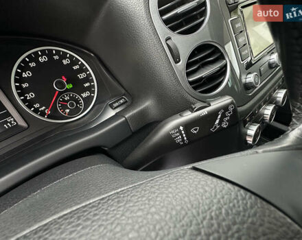 Чорний Фольксваген Тігуан, об'ємом двигуна 1.98 л та пробігом 160 тис. км за 13950 $, фото 68 на Automoto.ua