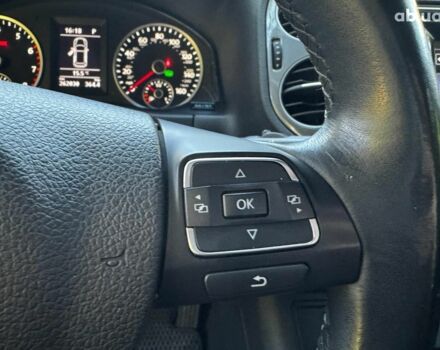 Черный Фольксваген Тигуан, объемом двигателя 2 л и пробегом 260 тыс. км за 12990 $, фото 16 на Automoto.ua