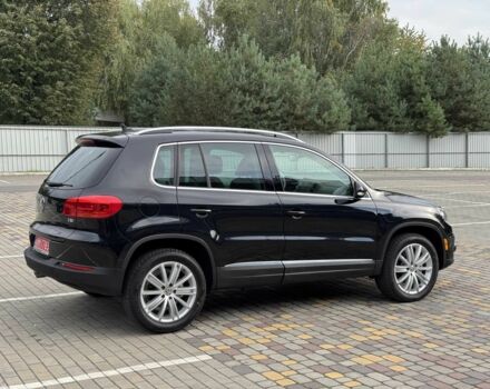 Чорний Фольксваген Тігуан, об'ємом двигуна 2 л та пробігом 157 тис. км за 13499 $, фото 10 на Automoto.ua