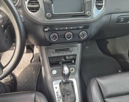 Чорний Фольксваген Тігуан, об'ємом двигуна 1.98 л та пробігом 190 тис. км за 13400 $, фото 10 на Automoto.ua