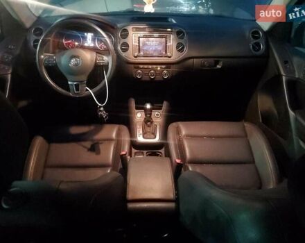 Чорний Фольксваген Тігуан, об'ємом двигуна 1.98 л та пробігом 105 тис. км за 1000 $, фото 7 на Automoto.ua