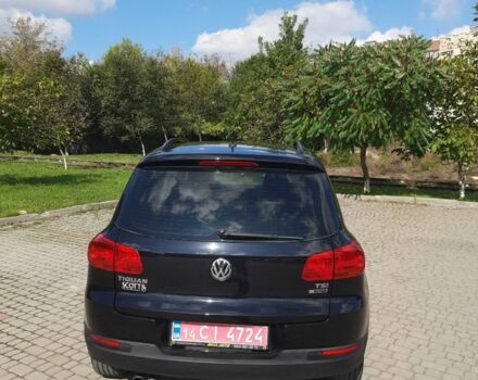 Черный Фольксваген Тигуан, объемом двигателя 2 л и пробегом 176 тыс. км за 13700 $, фото 4 на Automoto.ua