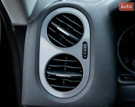 Черный Фольксваген Тигуан, объемом двигателя 1.98 л и пробегом 119 тыс. км за 14550 $, фото 20 на Automoto.ua