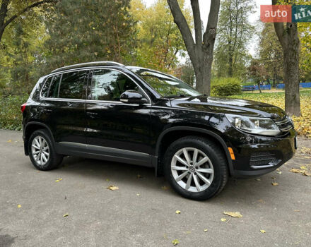 Черный Фольксваген Тигуан, объемом двигателя 1.98 л и пробегом 163 тыс. км за 14550 $, фото 2 на Automoto.ua