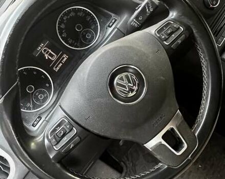 Чорний Фольксваген Тігуан, об'ємом двигуна 1.98 л та пробігом 230 тис. км за 10500 $, фото 2 на Automoto.ua