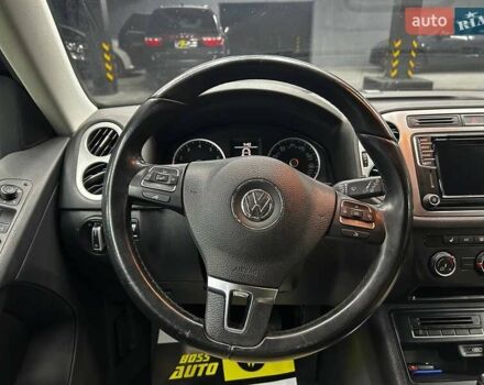 Черный Фольксваген Тигуан, объемом двигателя 2 л и пробегом 133 тыс. км за 14400 $, фото 12 на Automoto.ua
