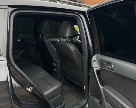 Черный Фольксваген Тигуан, объемом двигателя 2 л и пробегом 148 тыс. км за 13500 $, фото 7 на Automoto.ua