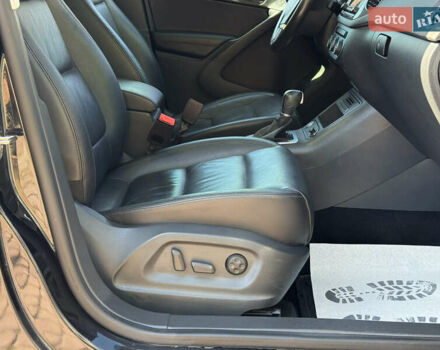 Черный Фольксваген Тигуан, объемом двигателя 1.98 л и пробегом 195 тыс. км за 16850 $, фото 52 на Automoto.ua