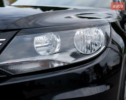 Черный Фольксваген Тигуан, объемом двигателя 1.98 л и пробегом 119 тыс. км за 14550 $, фото 4 на Automoto.ua