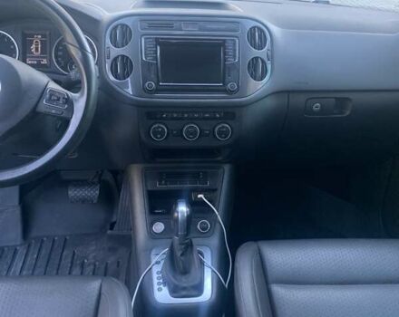 Черный Фольксваген Тигуан, объемом двигателя 1.98 л и пробегом 147 тыс. км за 13750 $, фото 11 на Automoto.ua