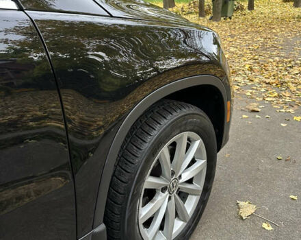 Черный Фольксваген Тигуан, объемом двигателя 1.98 л и пробегом 163 тыс. км за 14550 $, фото 14 на Automoto.ua