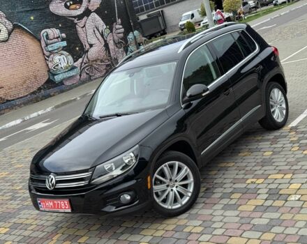 Чорний Фольксваген Тігуан, об'ємом двигуна 2 л та пробігом 157 тис. км за 13499 $, фото 2 на Automoto.ua