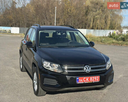 Чорний Фольксваген Тігуан, об'ємом двигуна 2 л та пробігом 117 тис. км за 13850 $, фото 4 на Automoto.ua