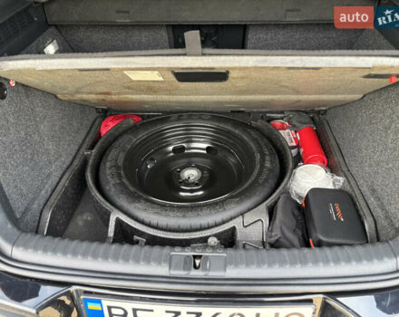 Черный Фольксваген Тигуан, объемом двигателя 1.4 л и пробегом 123 тыс. км за 15800 $, фото 109 на Automoto.ua