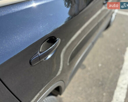 Черный Фольксваген Тигуан, объемом двигателя 1.4 л и пробегом 123 тыс. км за 15800 $, фото 37 на Automoto.ua