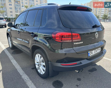 Черный Фольксваген Тигуан, объемом двигателя 1.4 л и пробегом 123 тыс. км за 15800 $, фото 22 на Automoto.ua