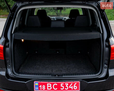 Черный Фольксваген Тигуан, объемом двигателя 1.98 л и пробегом 119 тыс. км за 14550 $, фото 58 на Automoto.ua