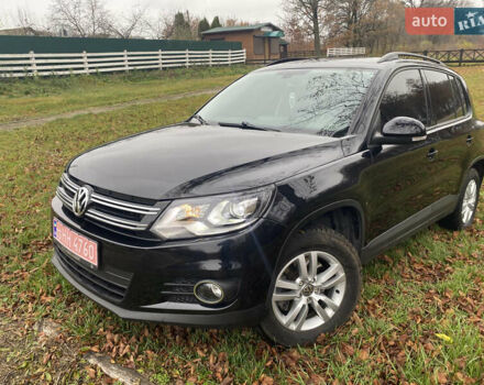 Чорний Фольксваген Тігуан, об'ємом двигуна 1.98 л та пробігом 124 тис. км за 13600 $, фото 5 на Automoto.ua