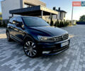 Черный Фольксваген Тигуан, объемом двигателя 2 л и пробегом 232 тыс. км за 26800 $, фото 1 на Automoto.ua