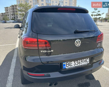 Черный Фольксваген Тигуан, объемом двигателя 1.4 л и пробегом 123 тыс. км за 15800 $, фото 23 на Automoto.ua