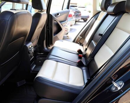 Черный Фольксваген Тигуан, объемом двигателя 2 л и пробегом 77 тыс. км за 5600 $, фото 8 на Automoto.ua