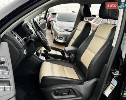 Чорний Фольксваген Тігуан, об'ємом двигуна 1.98 л та пробігом 125 тис. км за 13500 $, фото 17 на Automoto.ua