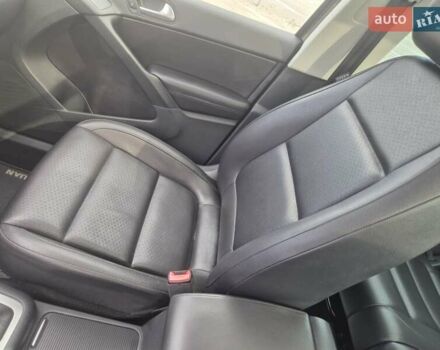 Чорний Фольксваген Тігуан, об'ємом двигуна 1.98 л та пробігом 190 тис. км за 13400 $, фото 11 на Automoto.ua