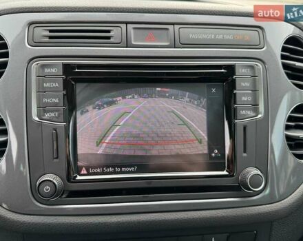 Черный Фольксваген Тигуан, объемом двигателя 1.98 л и пробегом 157 тыс. км за 13599 $, фото 74 на Automoto.ua