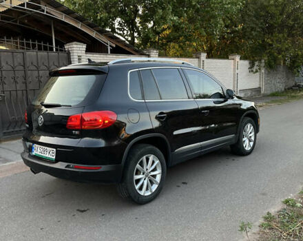Черный Фольксваген Тигуан, объемом двигателя 1.98 л и пробегом 73 тыс. км за 16000 $, фото 4 на Automoto.ua