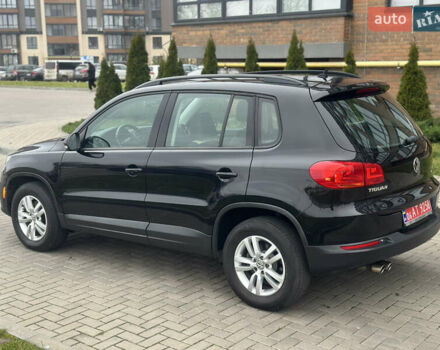 Черный Фольксваген Тигуан, объемом двигателя 2 л и пробегом 161 тыс. км за 13999 $, фото 3 на Automoto.ua