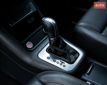 Черный Фольксваген Тигуан, объемом двигателя 1.98 л и пробегом 119 тыс. км за 14550 $, фото 12 на Automoto.ua