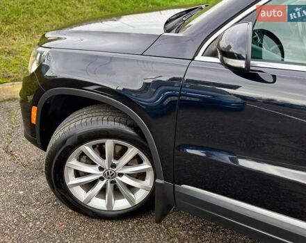 Чорний Фольксваген Тігуан, об'ємом двигуна 1.98 л та пробігом 125 тис. км за 13500 $, фото 8 на Automoto.ua