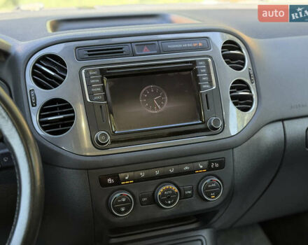 Черный Фольксваген Тигуан, объемом двигателя 1.98 л и пробегом 195 тыс. км за 16850 $, фото 37 на Automoto.ua