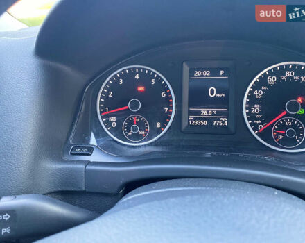 Чорний Фольксваген Тігуан, об'ємом двигуна 1.98 л та пробігом 124 тис. км за 13600 $, фото 42 на Automoto.ua