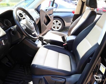 Черный Фольксваген Тигуан, объемом двигателя 2 л и пробегом 77 тыс. км за 5600 $, фото 5 на Automoto.ua