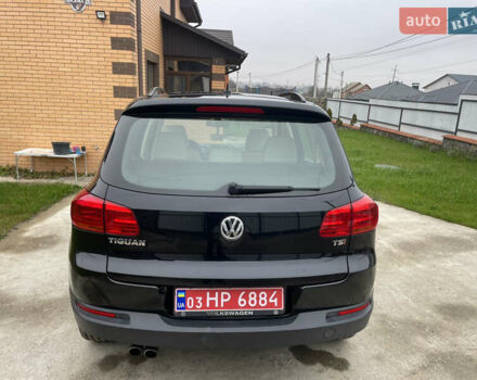 Черный Фольксваген Тигуан, объемом двигателя 2 л и пробегом 166 тыс. км за 13990 $, фото 7 на Automoto.ua