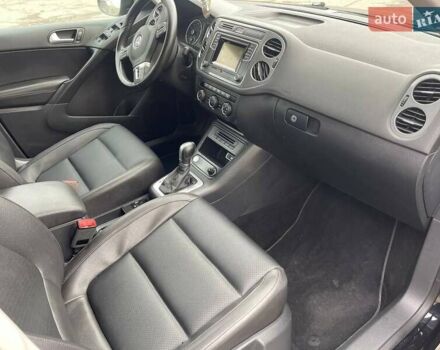 Черный Фольксваген Тигуан, объемом двигателя 1.98 л и пробегом 195 тыс. км за 12250 $, фото 16 на Automoto.ua