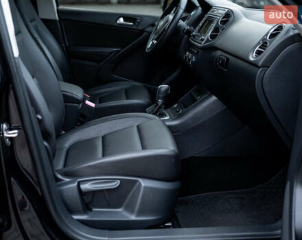 Черный Фольксваген Тигуан, объемом двигателя 1.98 л и пробегом 119 тыс. км за 14550 $, фото 32 на Automoto.ua