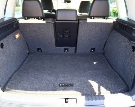 Черный Фольксваген Тигуан, объемом двигателя 2 л и пробегом 77 тыс. км за 5600 $, фото 10 на Automoto.ua