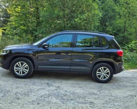 Черный Фольксваген Тигуан, объемом двигателя 2 л и пробегом 156 тыс. км за 8200 $, фото 2 на Automoto.ua