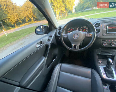 Чорний Фольксваген Тігуан, об'ємом двигуна 1.98 л та пробігом 124 тис. км за 13600 $, фото 20 на Automoto.ua