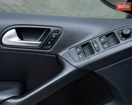 Черный Фольксваген Тигуан, объемом двигателя 1.98 л и пробегом 119 тыс. км за 14550 $, фото 18 на Automoto.ua