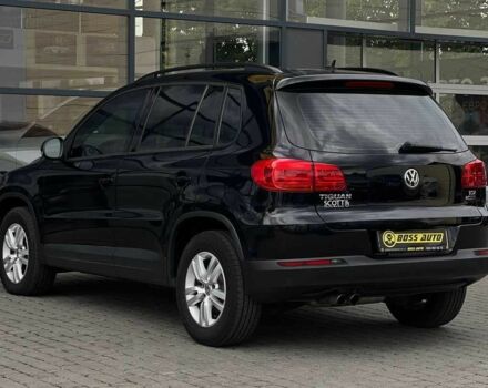Чорний Фольксваген Тігуан, об'ємом двигуна 2 л та пробігом 176 тис. км за 14500 $, фото 3 на Automoto.ua