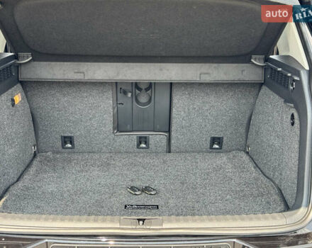 Черный Фольксваген Тигуан, объемом двигателя 1.98 л и пробегом 138 тыс. км за 16999 $, фото 11 на Automoto.ua